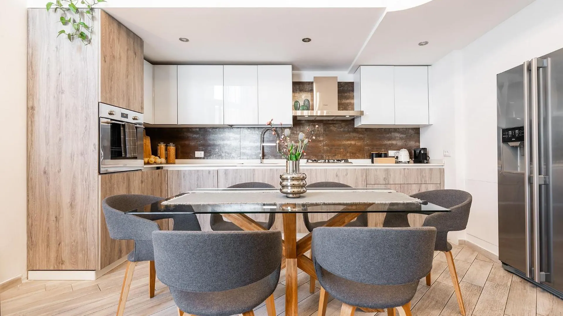 La Plaia Suites Cagliari 0*,  İtalya